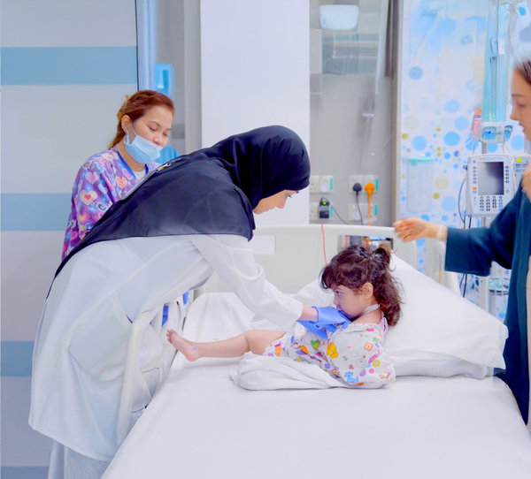 صورة 2 - دائرة الصحة - أبوظبي تحتفي بإنجاز طبي نوعي