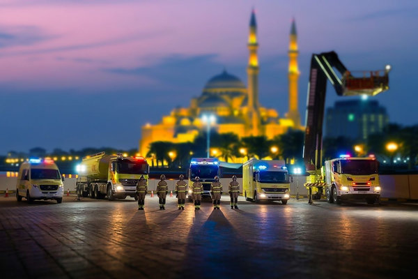 هيئة الشارقة للدفاع المدني ترفع جاهزيتها لليلة السابع والعشرين من رمضان وعيد الفطر_result