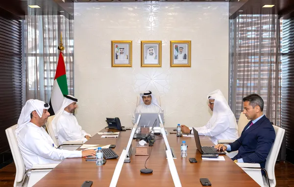 تغريم كاتب عدل 30 الف درهم 1