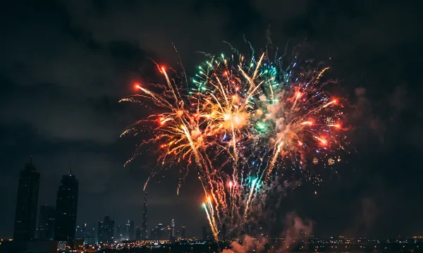 الالعاب النارية 1
