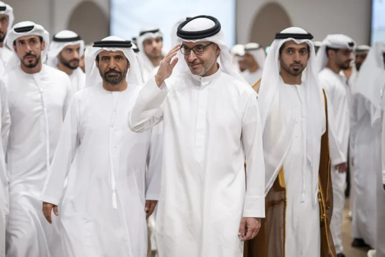 هزاع بن زايد يحضر أفراح الظاهري والعتيبة في أبوظبي